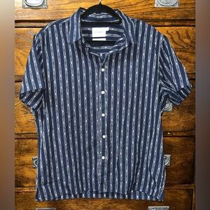 NWOT! Goodfellow & Co Short Sleeve Adaptive Button-Down Shirt